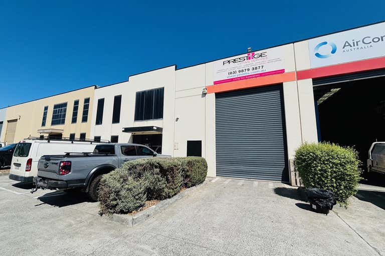 28/21 Barry Street Bayswater VIC 3153 - Image 1