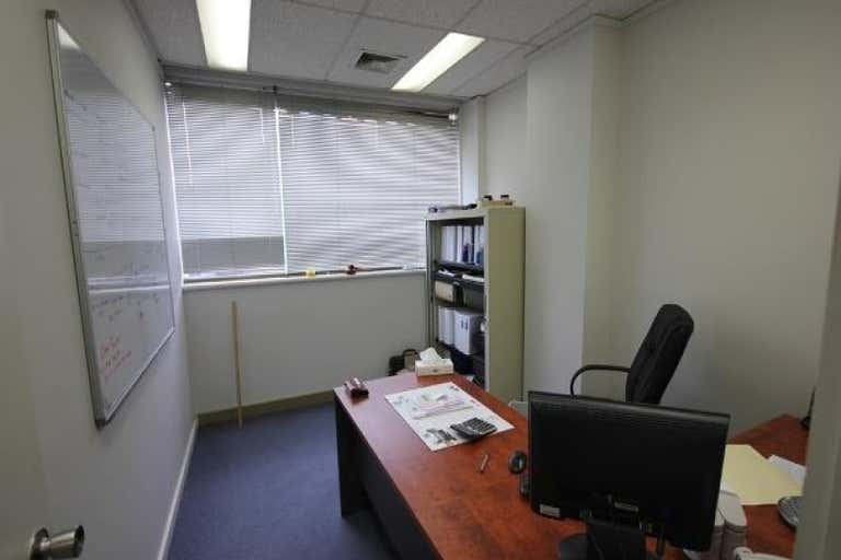 Suite 2, 210 Whitehorse Road Balwyn VIC 3103 - Image 4