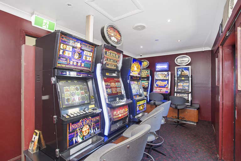 Caledonia Hotel, 110  Aberdare St Cessnock NSW 2325 - Image 3
