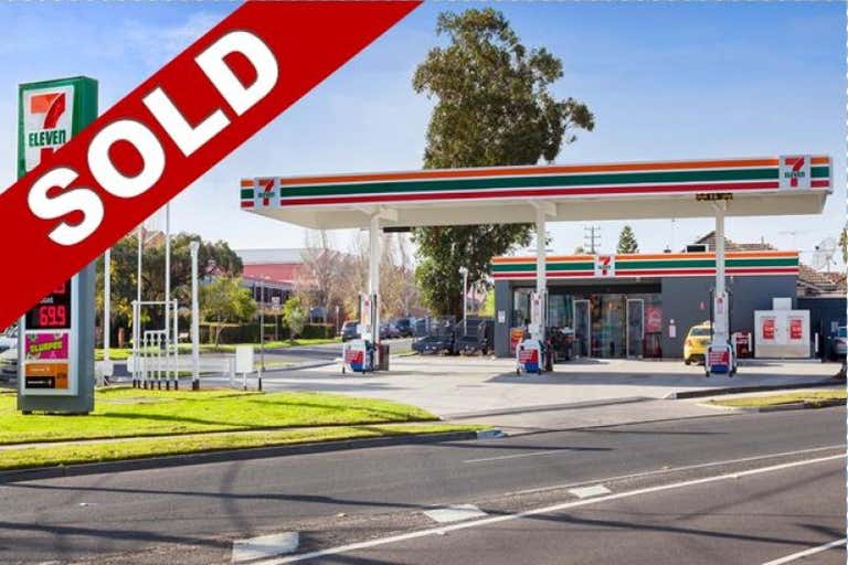 SOLD Malvern East 7Eleven, 609 Waverley Road Malvern East VIC 3145 - Image 1