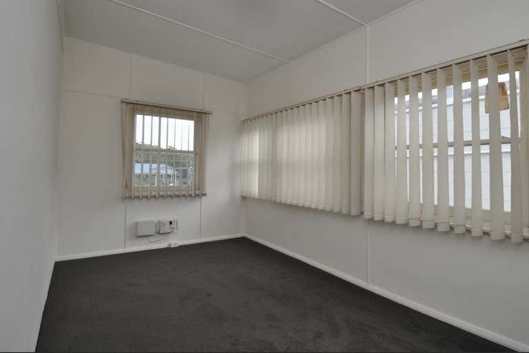 Suite 5, 344 Mann Street Gosford NSW 2250 - Image 4