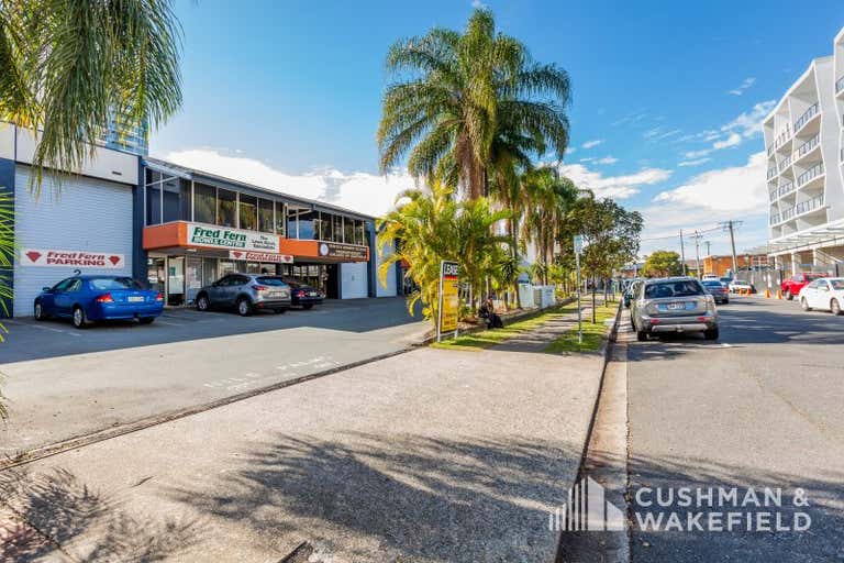 2/34 Nile Street Woolloongabba QLD 4102 - Image 1