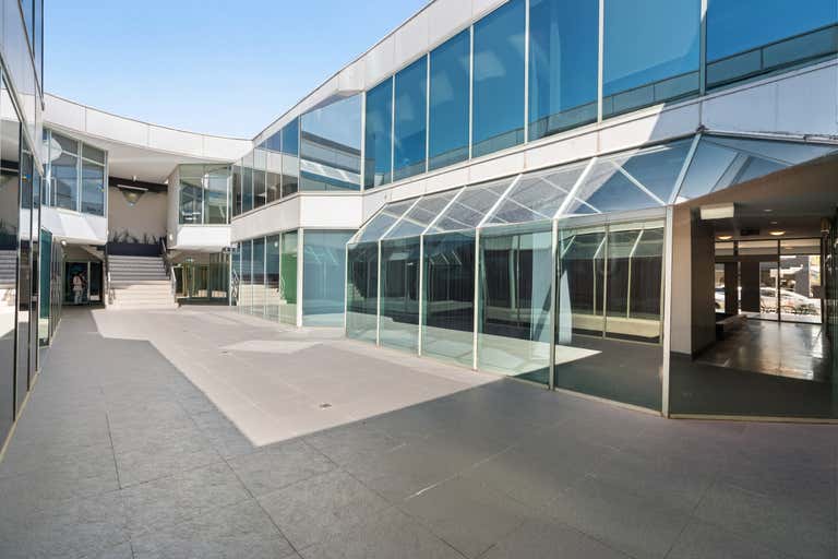 214 Bay Street Brighton VIC 3186 - Image 2