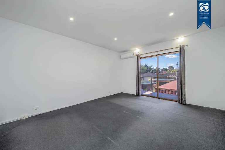 22 Maclaurin Avenue East Hills NSW 2213 - Image 4