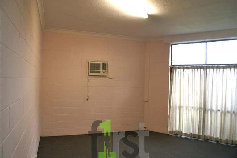 4/8 Welch Street Underwood QLD 4119 - Image 3