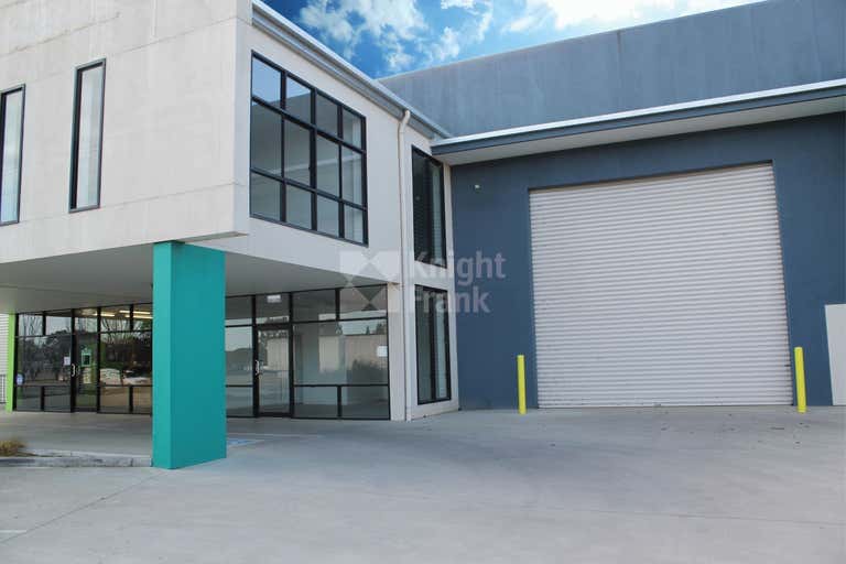 Unit 2, 297 Copland Street East Wagga Wagga NSW 2650 - Image 2