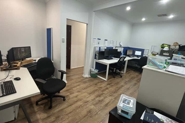 Unit 5, 1-3 Whyalla Place Prestons NSW 2170 - Image 2