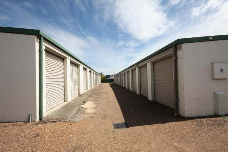 1 Frederick Street Storage Sheds Singleton NSW 2330 - Image 4