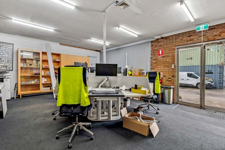 24 Riverside Road Chipping Norton NSW 2170 - Image 4