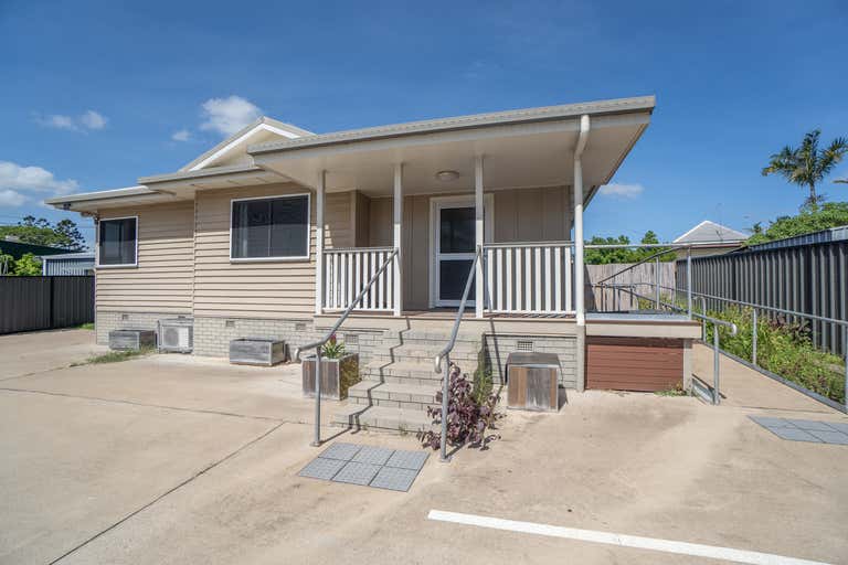 86 Targo Street Bundaberg South QLD 4670 - Image 1