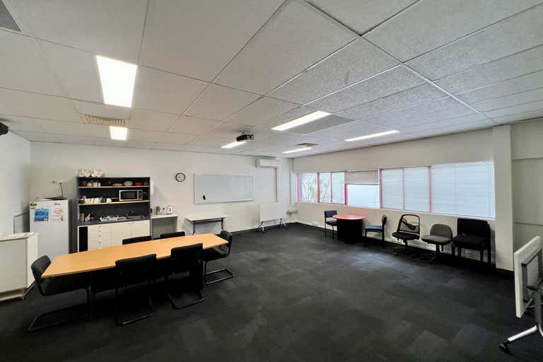 15/1 Newspaper Place Maroochydore QLD 4558 - Image 4