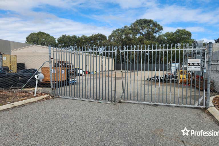 7 Harris Road Malaga WA 6090 - Image 2