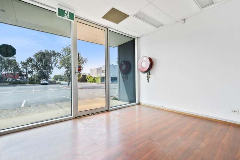 Unit 8, 25 Bald Hill Road Pakenham VIC 3810 - Image 2