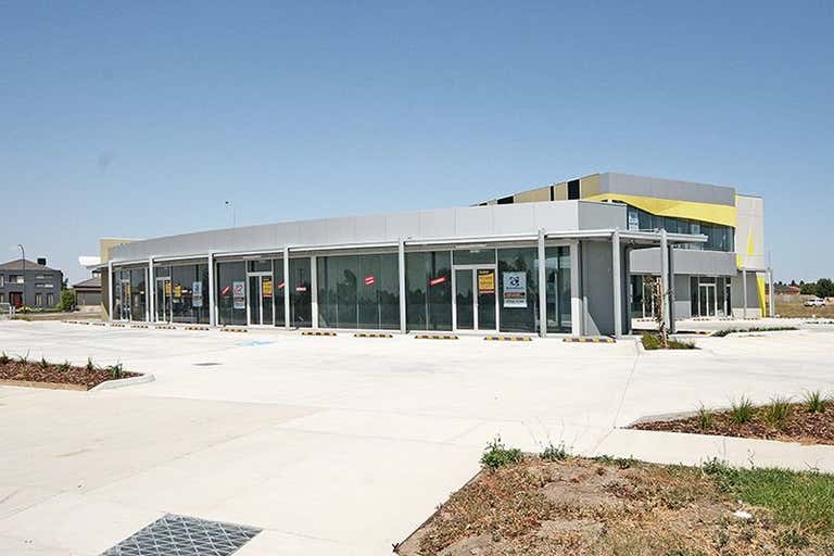 8/1-3 Universal Way Cranbourne VIC 3977 - Image 2