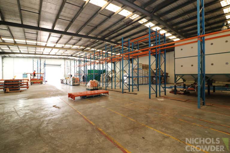 38 Aster Avenue Carrum Downs VIC 3201 - Image 2