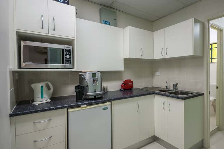 4/ 50 Anderson Street Fortitude Valley QLD 4006 - Image 4