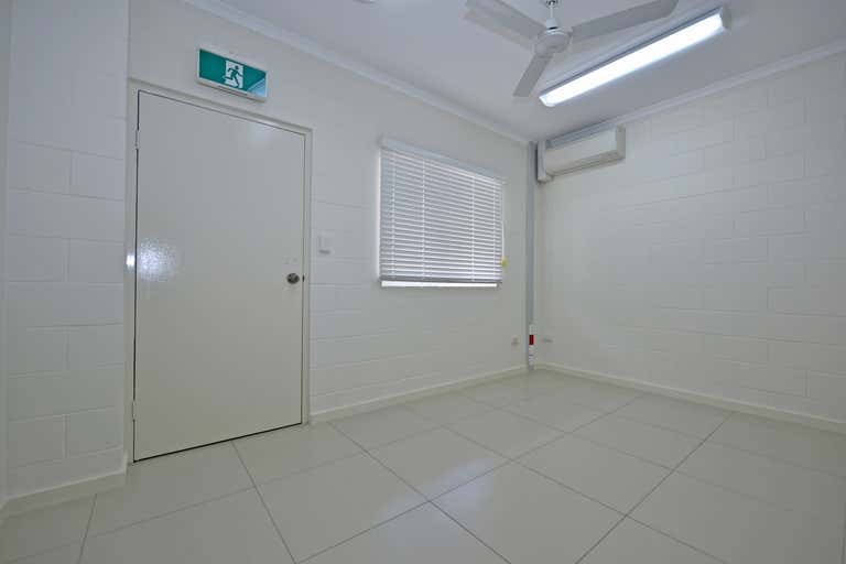 7/10 Caryota Court Coconut Grove NT 0810 - Image 2