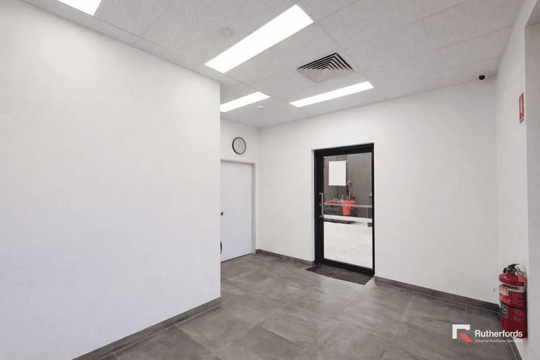 34 Peterpaul Way Truganina VIC 3029 - Image 2