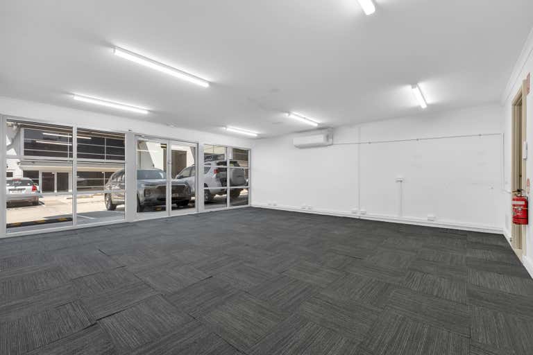 Suite 2A, 4 Selkirk Drive Noosaville QLD 4566 - Image 2