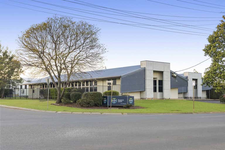 212 McDougall Street Wilsonton QLD 4350 - Image 2