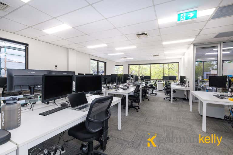 1 Oxley Road Hawthorn VIC 3122 - Image 2