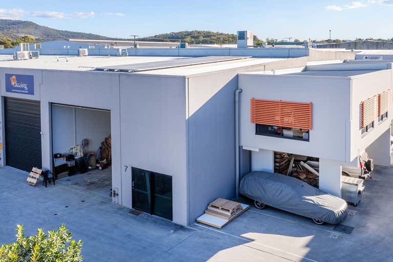 7/3-9 Octal Street Yatala QLD 4207 - Image 1