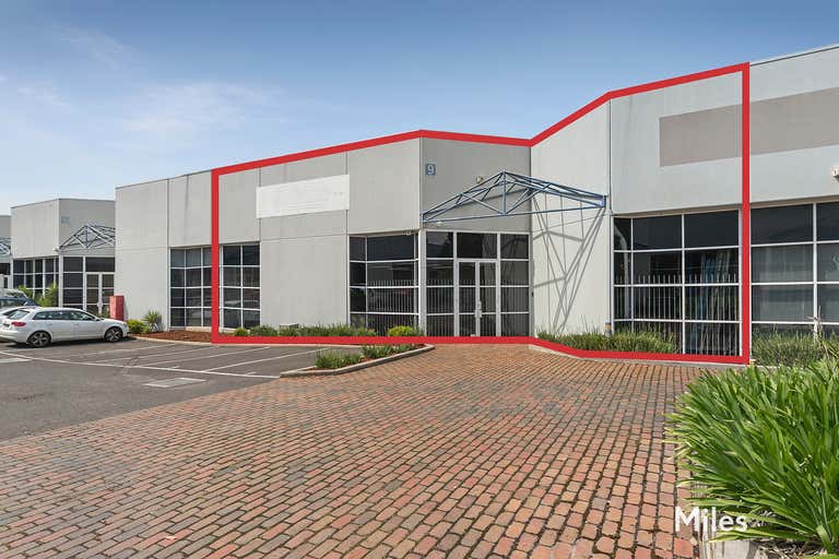 9/72-74 Chifley Drive Preston VIC 3072 - Image 2