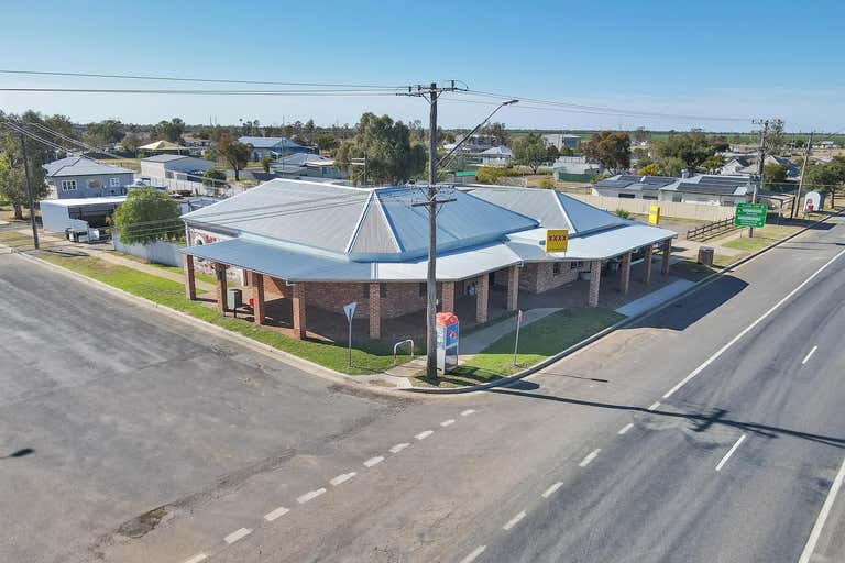 Nevertire Hotel, 16-18 Trangie St Nevertire NSW 2826 - Image 2