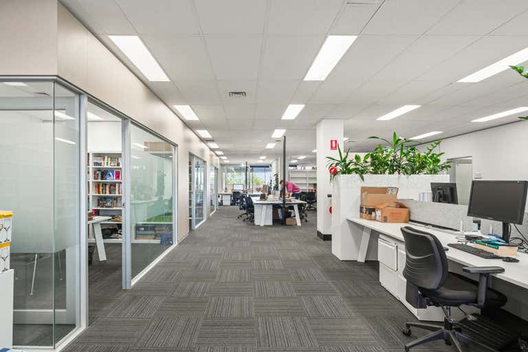 Level 3, 112 Wellington Parade East Melbourne VIC 3002 - Image 2
