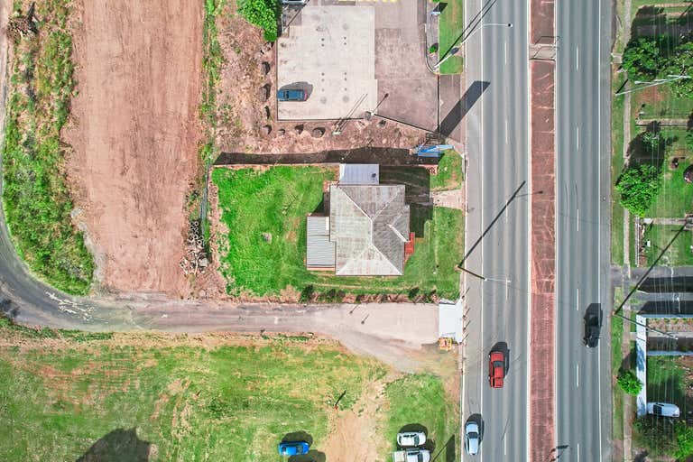 58 Brisbane Road Ebbw Vale QLD 4304 - Image 2