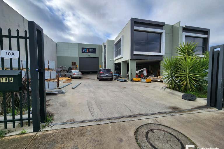 10A Burnett Street Somerton VIC 3062 - Image 2