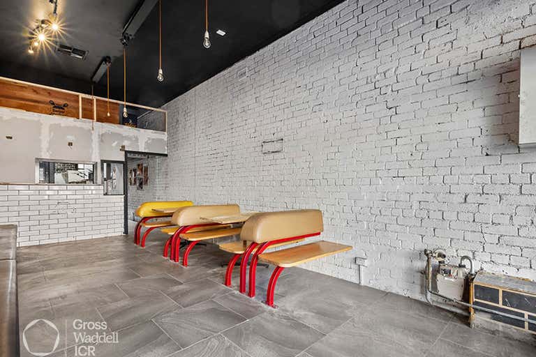 221 Barkly Street St Kilda VIC 3182 - Image 2