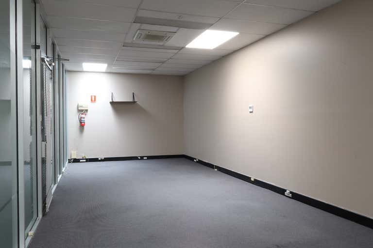 2&3, 174 Main Street Croydon VIC 3136 - Image 2