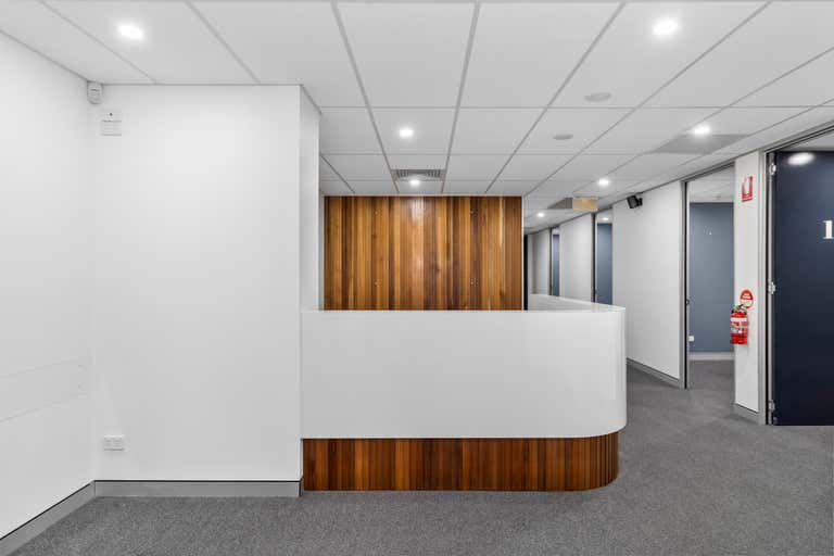 17/8-12 Stuart Street Bulimba QLD 4171 - Image 1