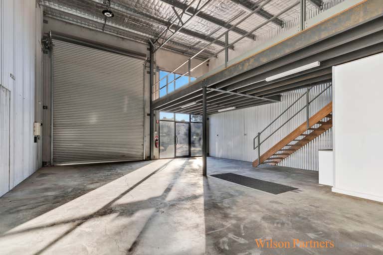 2/8 Glanville Drive Kilmore VIC 3764 - Image 2