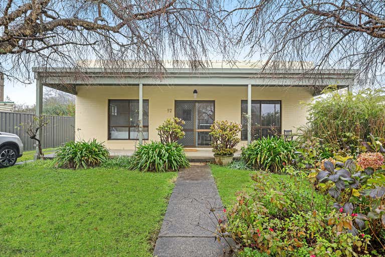 97 Hoddle Street Robertson NSW 2577 - Image 2