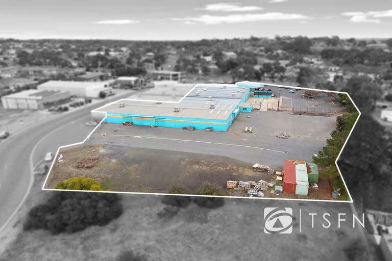 320A Eaglehawk Road California Gully VIC 3556 - Image 2