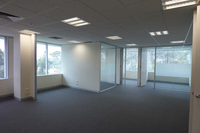 Suite 24, 20 Enterprise Drive Bundoora VIC 3083 - Image 2