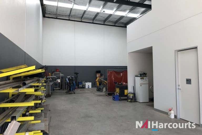 4/15  Industrial Avenue Thomastown VIC 3074 - Image 2