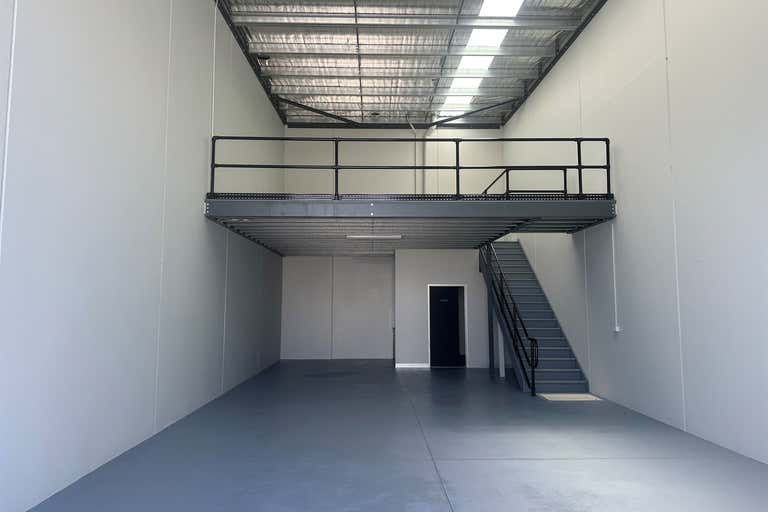 3/10 Cawley Road Yarraville VIC 3013 - Image 2