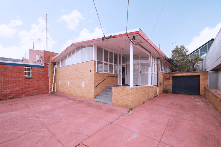 9 Paran  Place Glen Iris VIC 3146 - Image 2