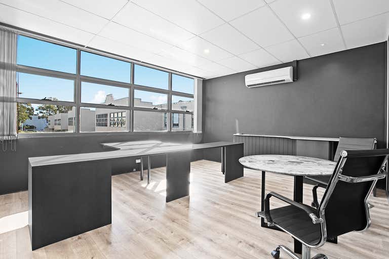 Unit 10, 56-58 O'Riordan Street Alexandria NSW 2015 - Image 2