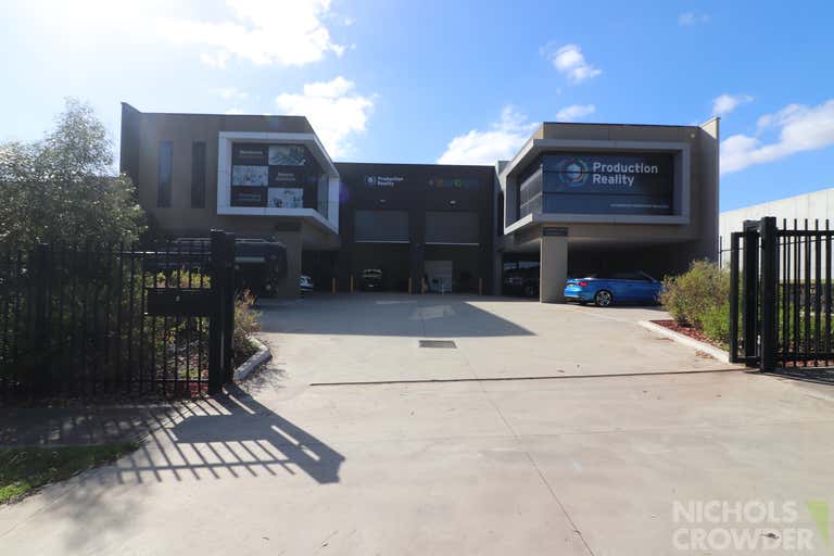1 or 2/8 Access Way Carrum Downs VIC 3201 - Image 1