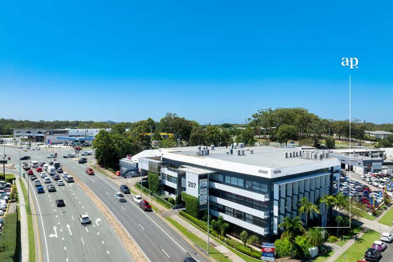 ASHMORE COMMERCIAL CENTRE, 207 Currumburra Road Ashmore QLD 4214 - Image 2