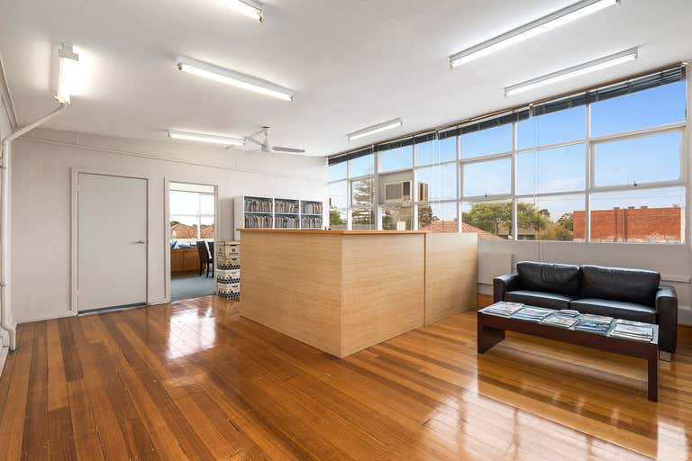 5/689 Centre Road Bentleigh East VIC 3165 - Image 2