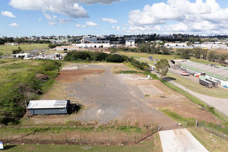 824 Greenwattle Street Harristown QLD 4350 - Image 1