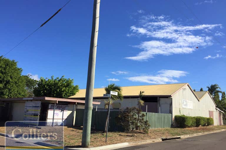 25 Perkins Street South Townsville QLD 4810 - Image 2