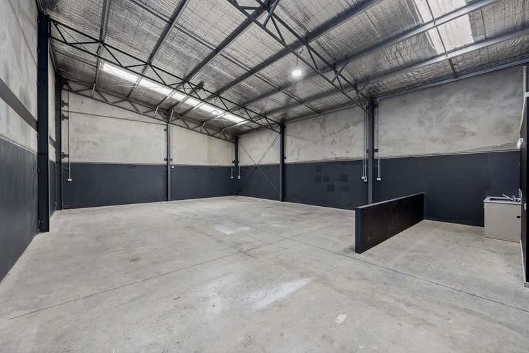 1/6 Sawmills Way Torquay VIC 3228 - Image 2