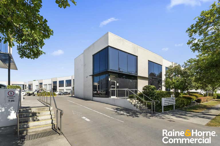 2/37 McDonald Road Windsor QLD 4030 - Image 1