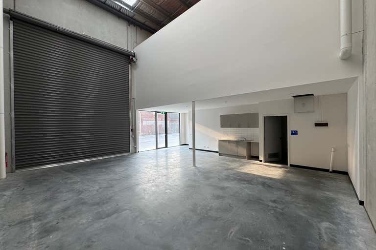 3/5A Apsley Place Seaford VIC 3198 - Image 2